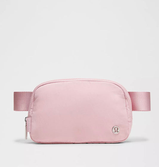 Lululemon belt bag 1L